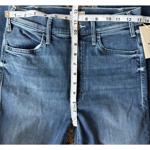 Mother NWT The Hustler Ankle Fray Groovin’ Jeans Size 26 High Rise Flare Denim - Picture 11 of 15